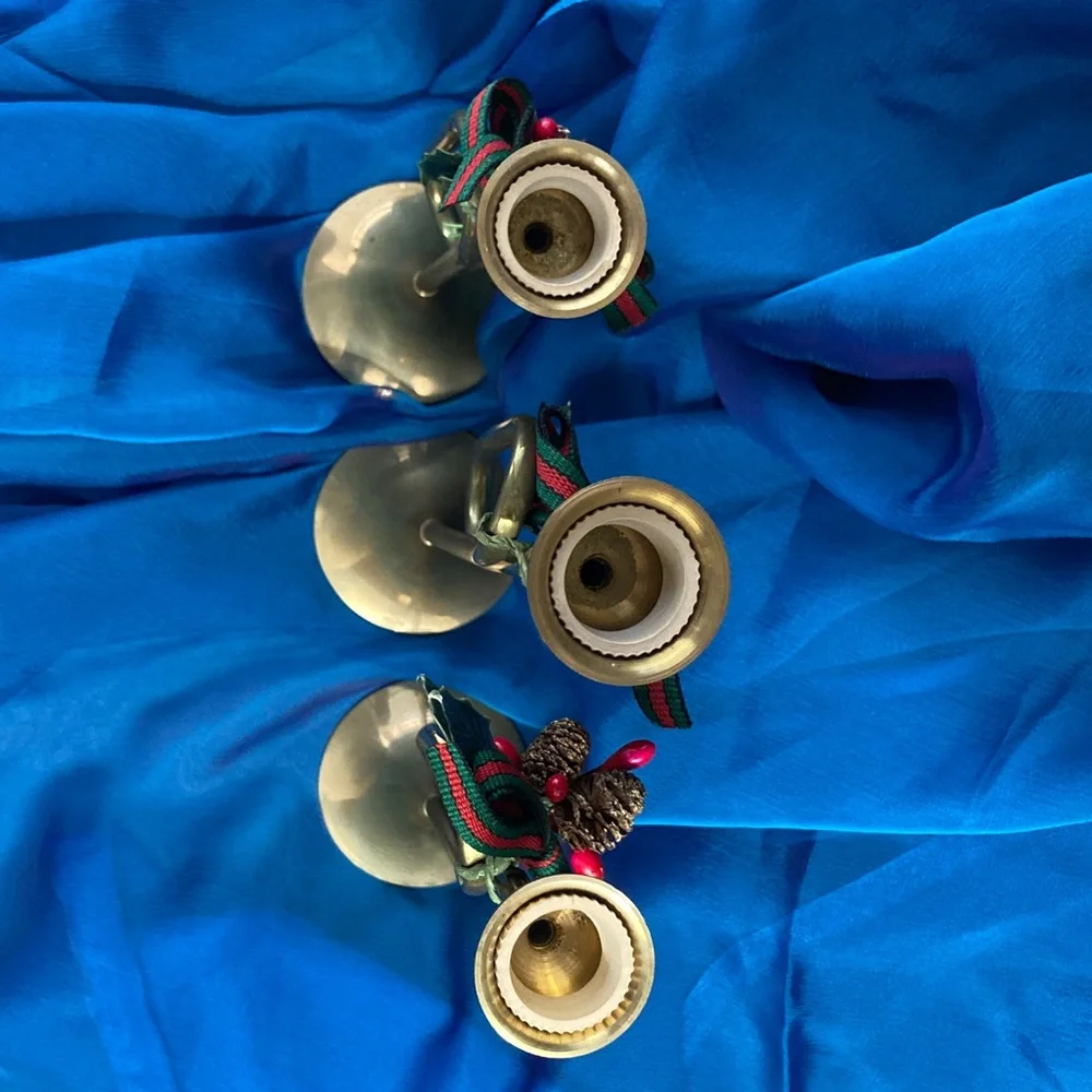 Vtg Brass Bugle Candle Holder Set w/ Pine and Holly